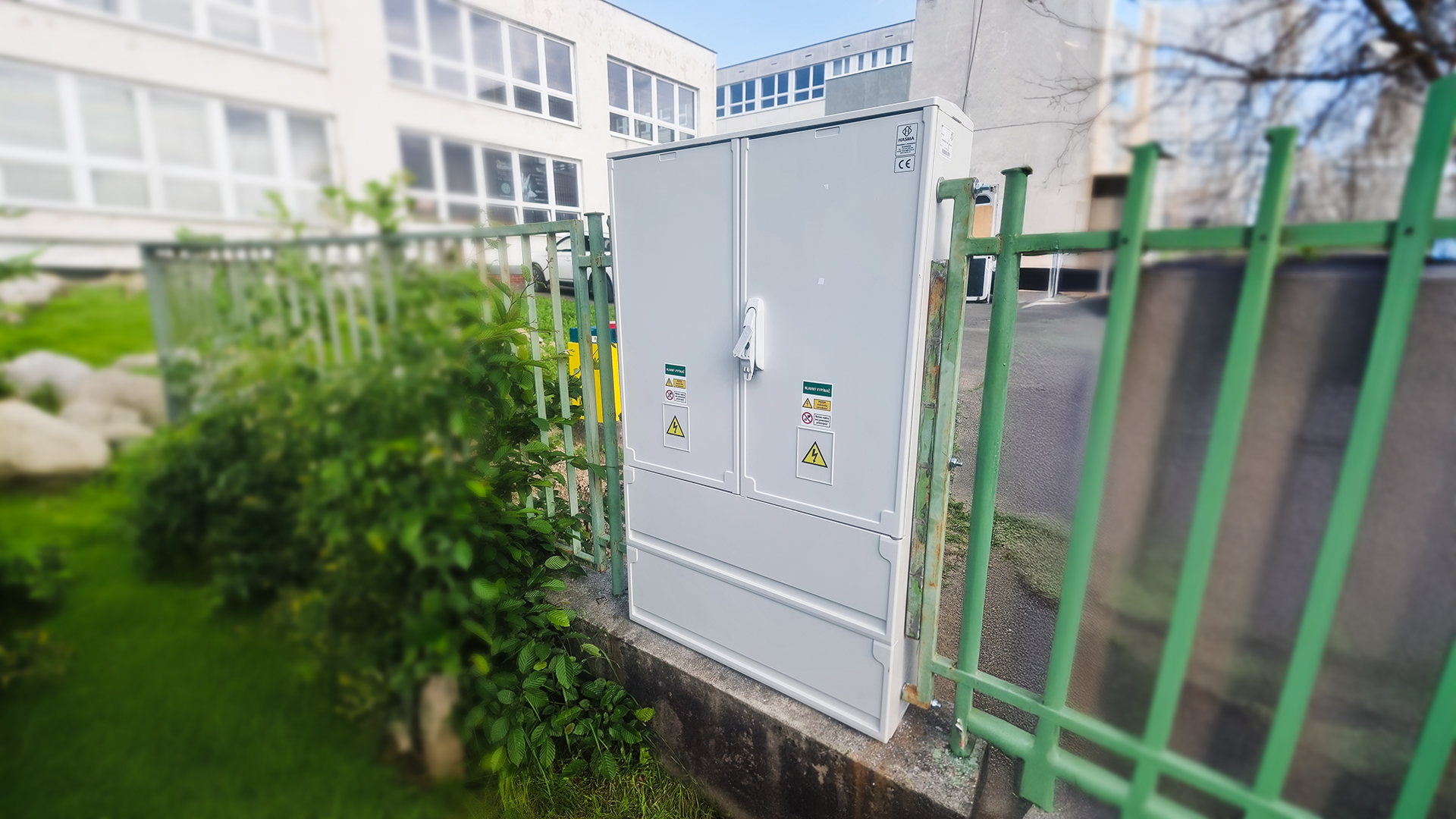 Škola v Žiline platila roky zbytočne za elektrinu